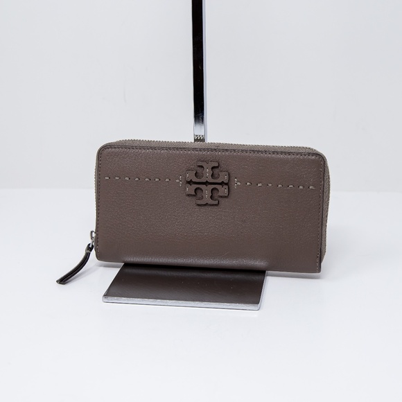 Tory Burch Handbags - Tory Burch Mcgraw Continental Full Zip Around Genuine Leather Travel Wallet Gray